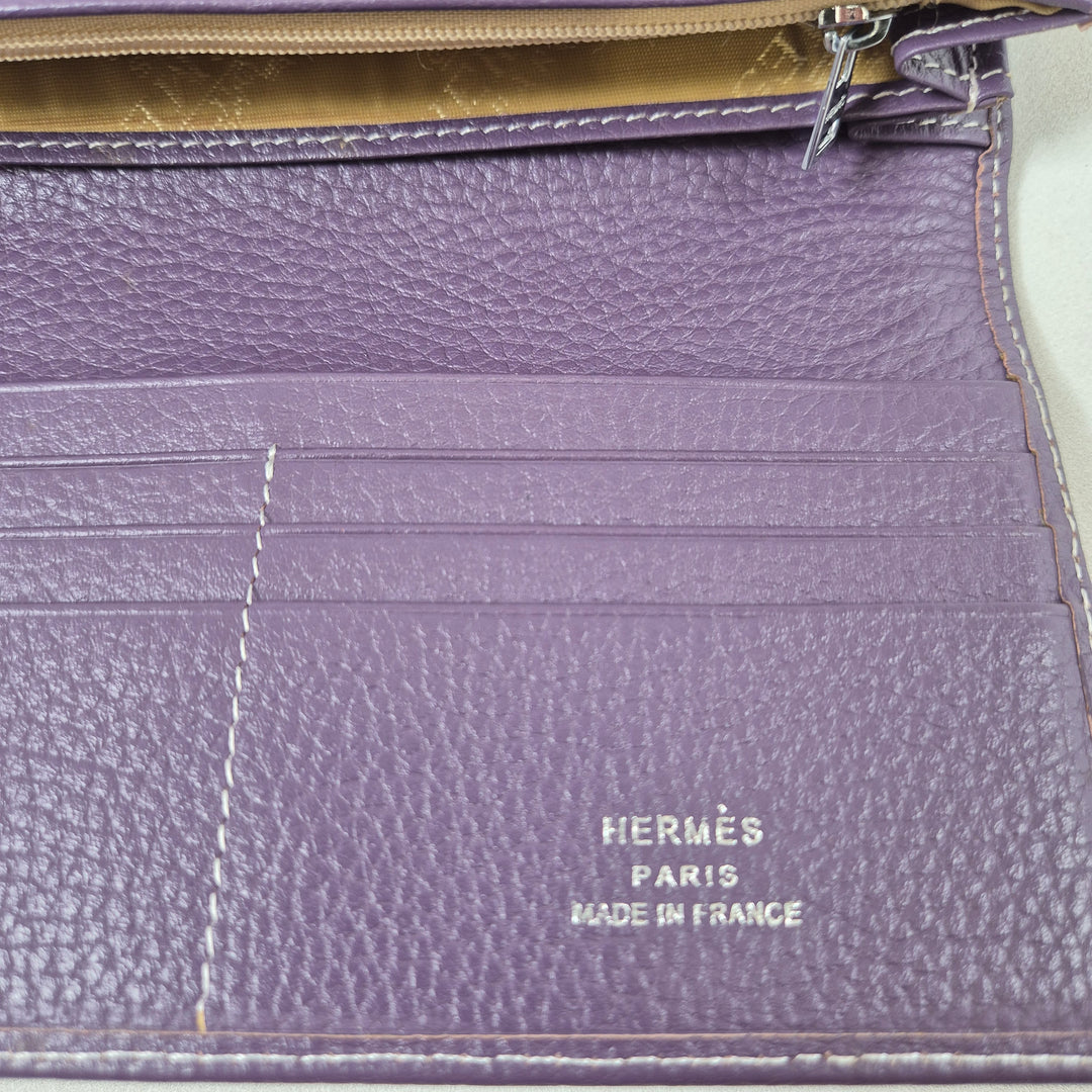 Hermes plånbok i lila läder elegans