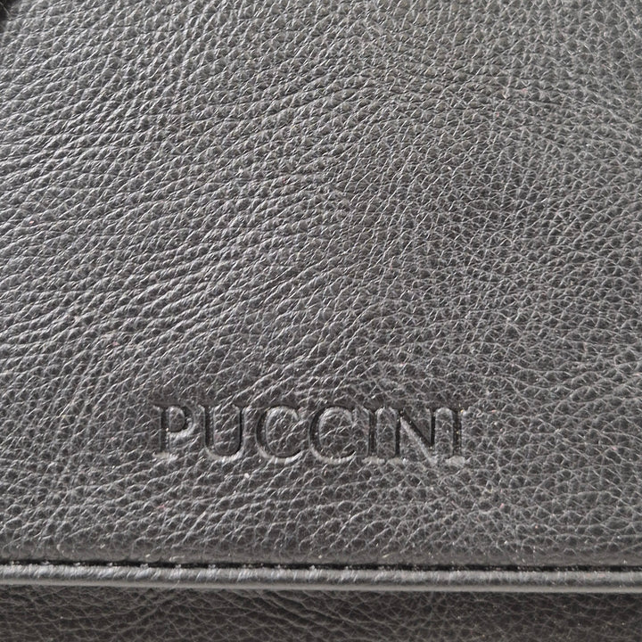 Elegant svart läder axelväska från Puccini