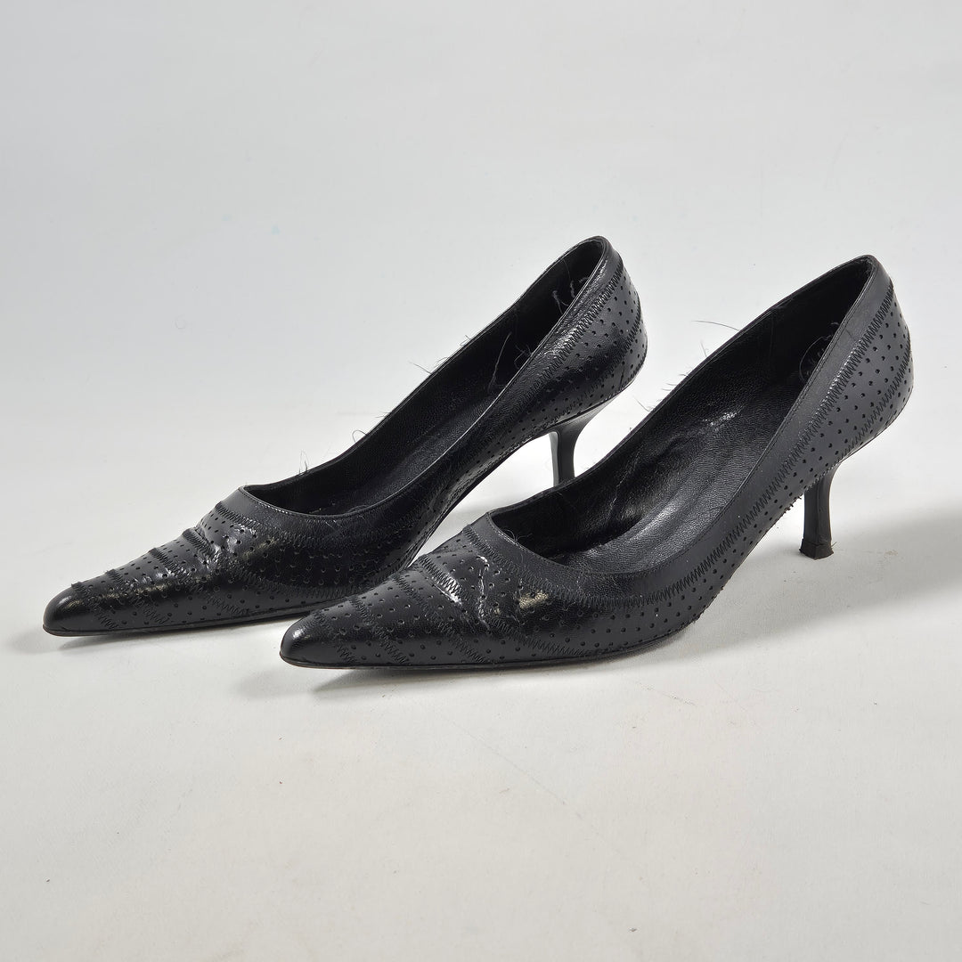 Zara Perforerade Pumps i Läder Storlek 38