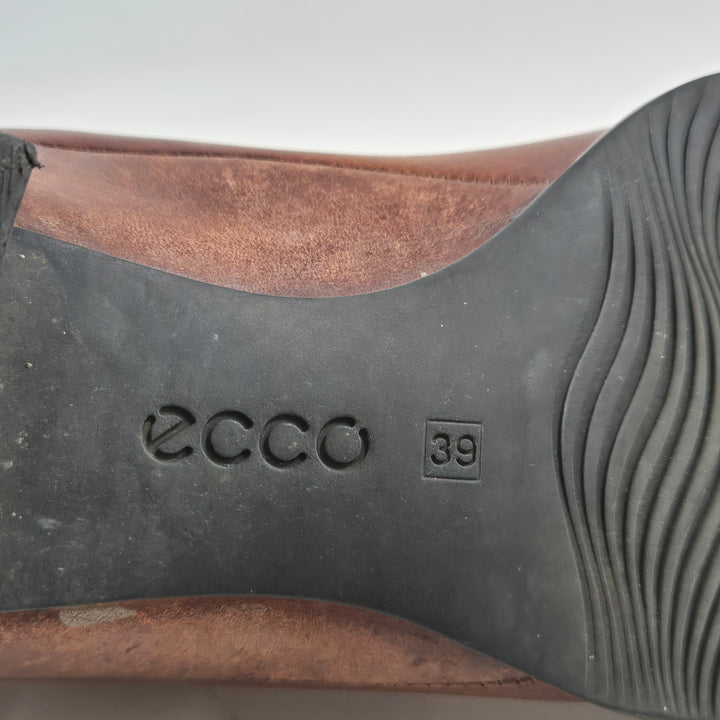 Eleganta bruna Ecco damkängor i läder