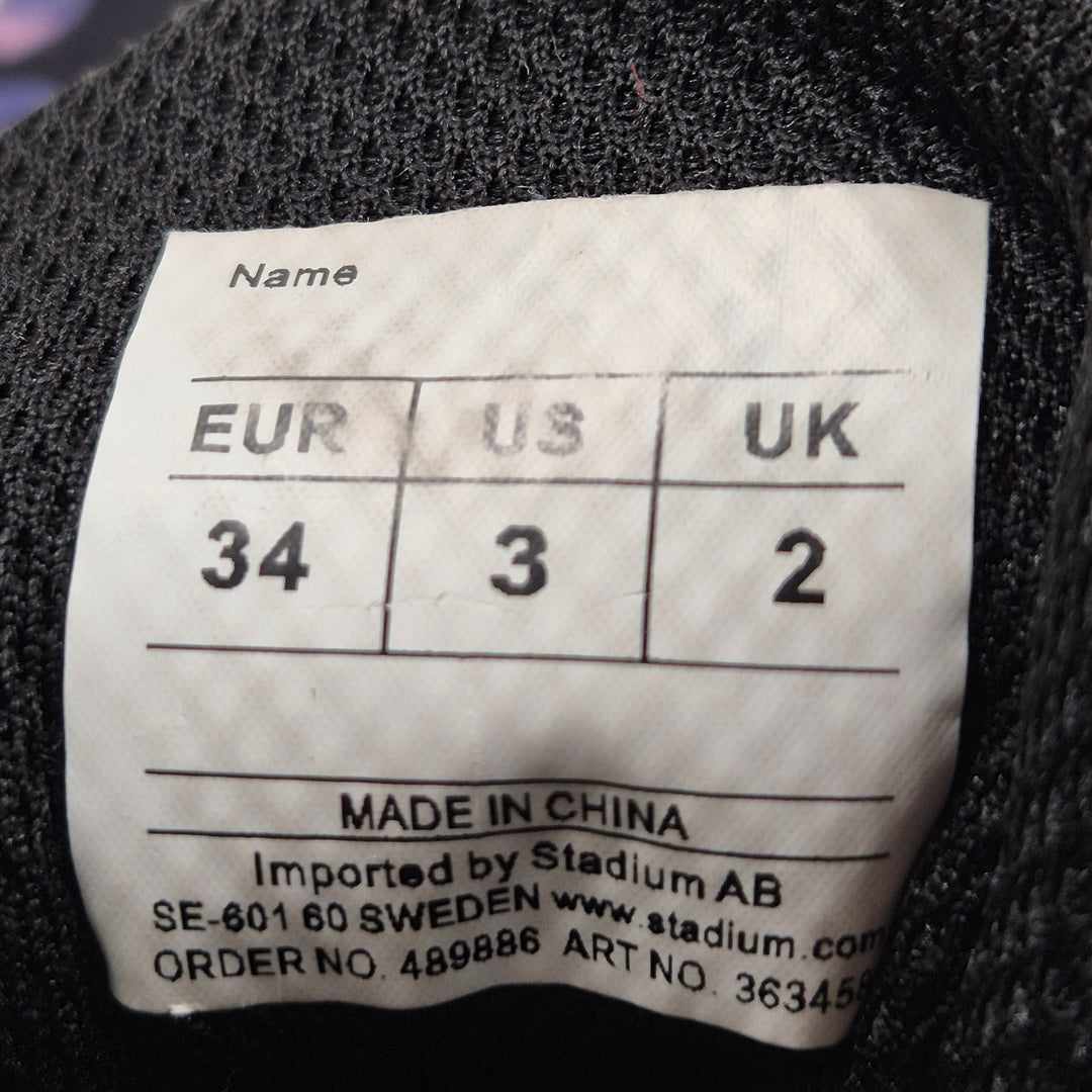 Trendiga Stadium-sneakers i kamouflagemönster