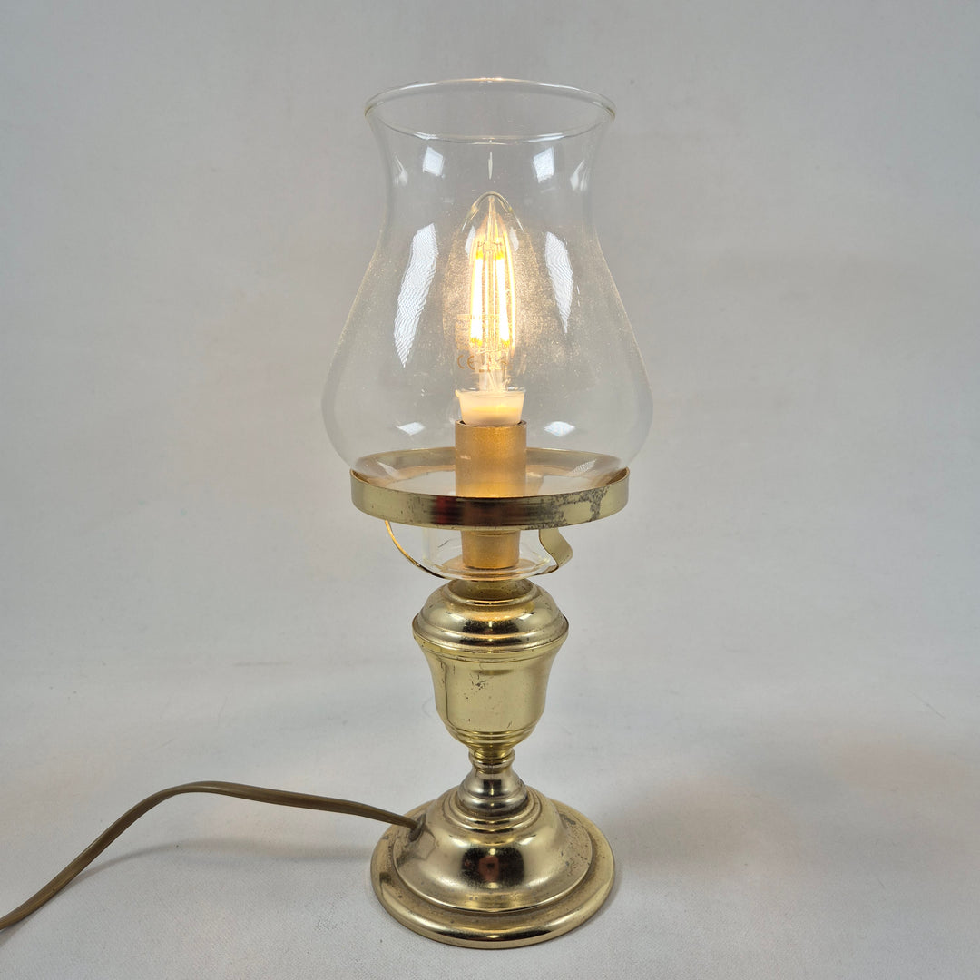 Retro bordslampa i klassisk mässing