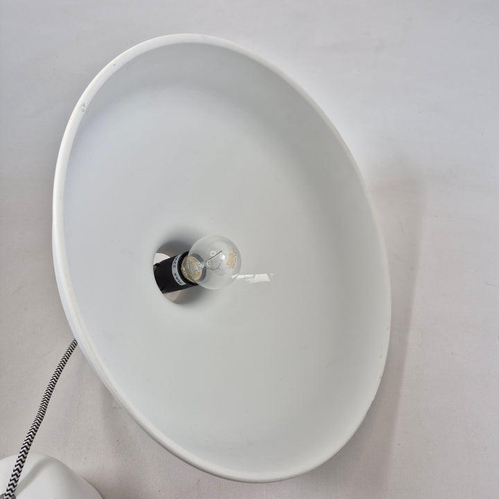 Elegant IKEA RANARP taklampa i vit metal