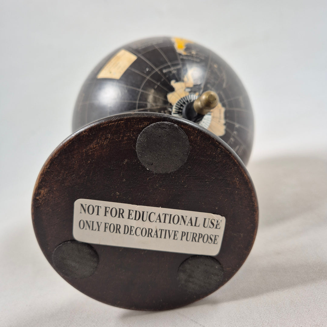 Retro Elegant Jordglob i Trä och Metall