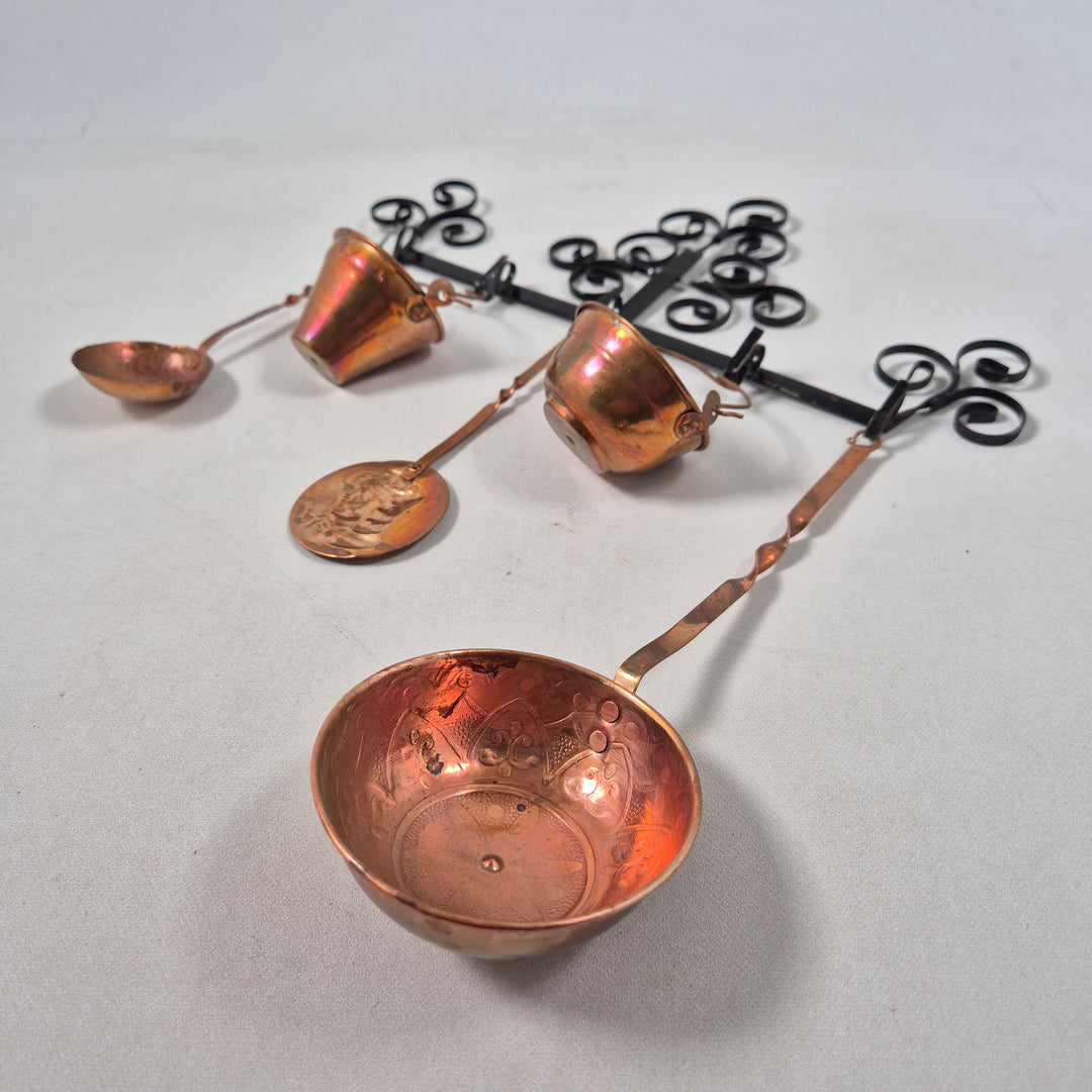 Elegant retro mässingskökstillbehör i vintage-stil