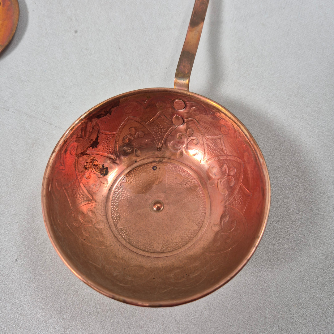 Elegant retro mässingskökstillbehör i vintage-stil