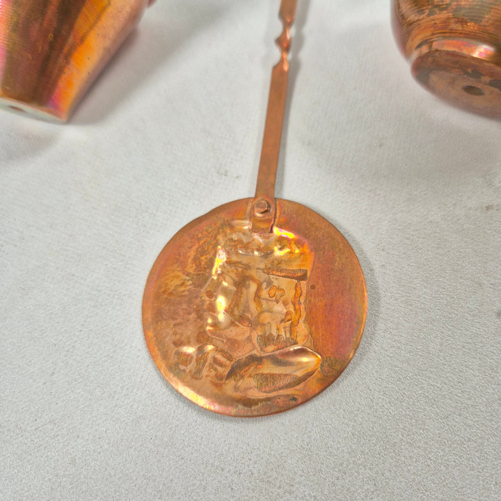 Elegant retro mässingskökstillbehör i vintage-stil