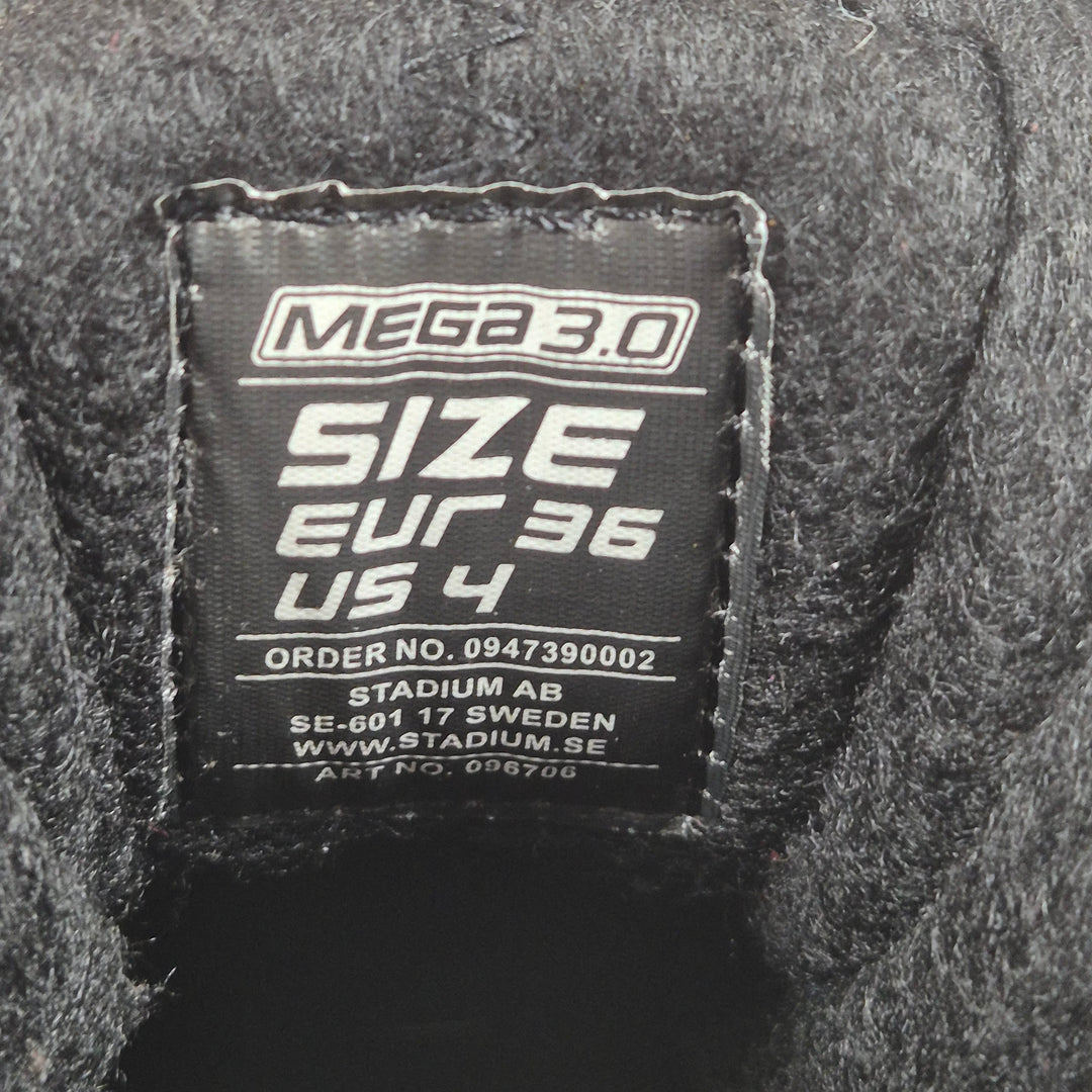 Klassiska svarta konståkningsskridskor Stadium Mega 3.0