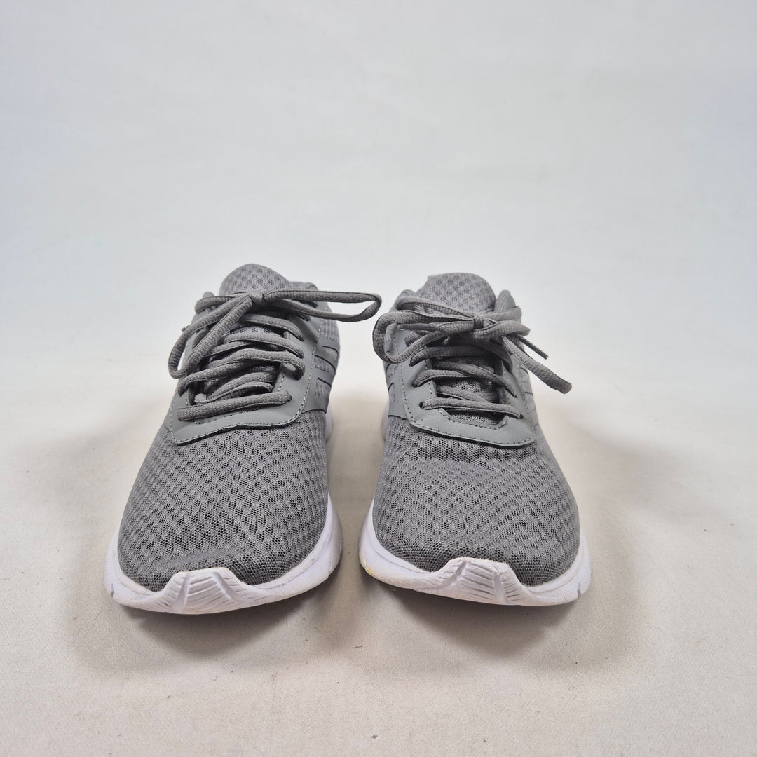 Modern grå löparsko från Stadium EU 41