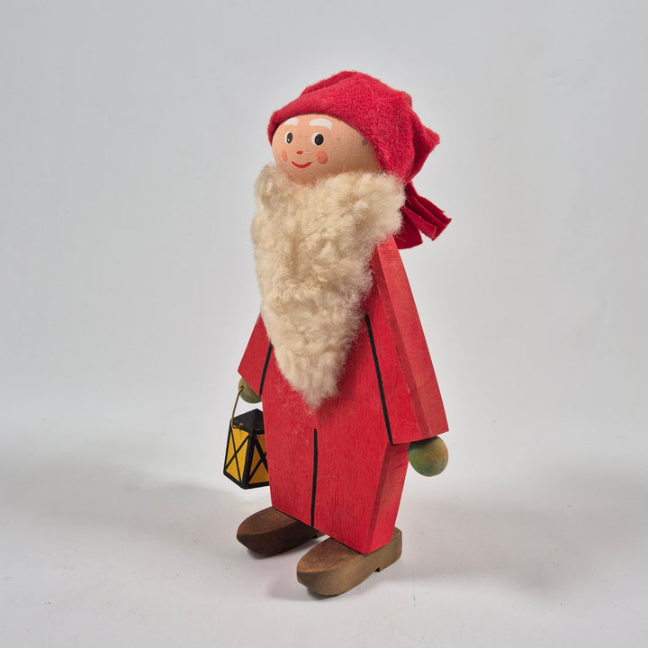 Retro träfigur vinterklädd med lykta 20 cm