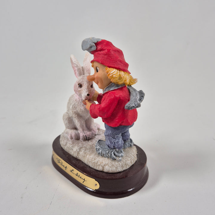 Retro figurin pojke med kanin Betty Lebey