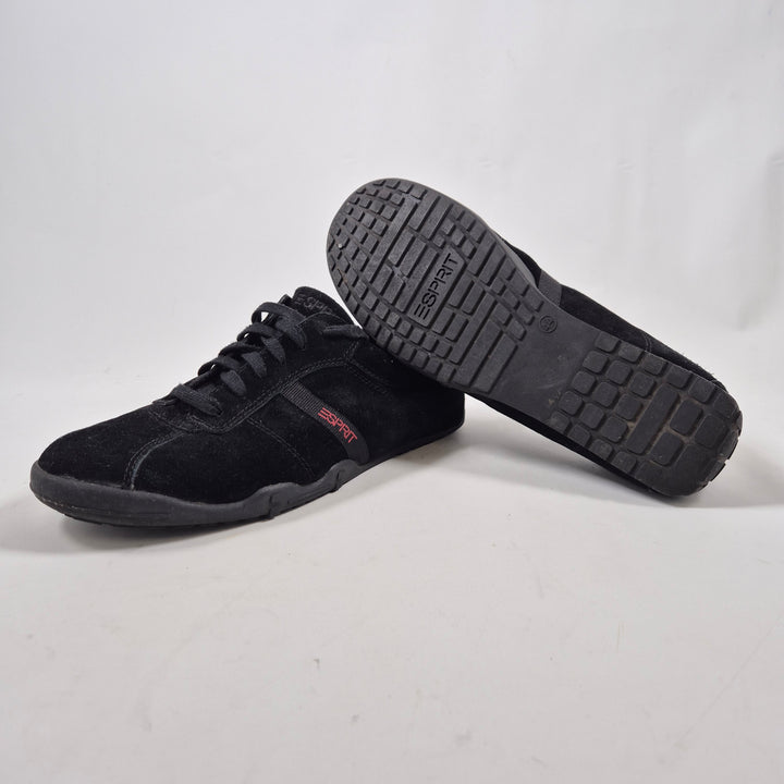 Svarta eleganta sneakers Esprit mocka EU 44