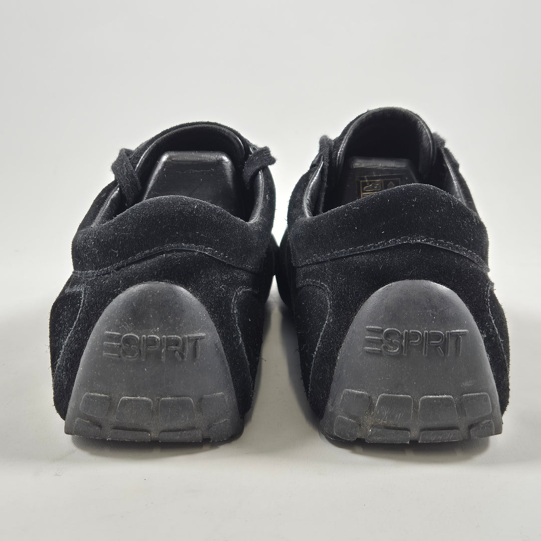 Svarta eleganta sneakers Esprit mocka EU 44