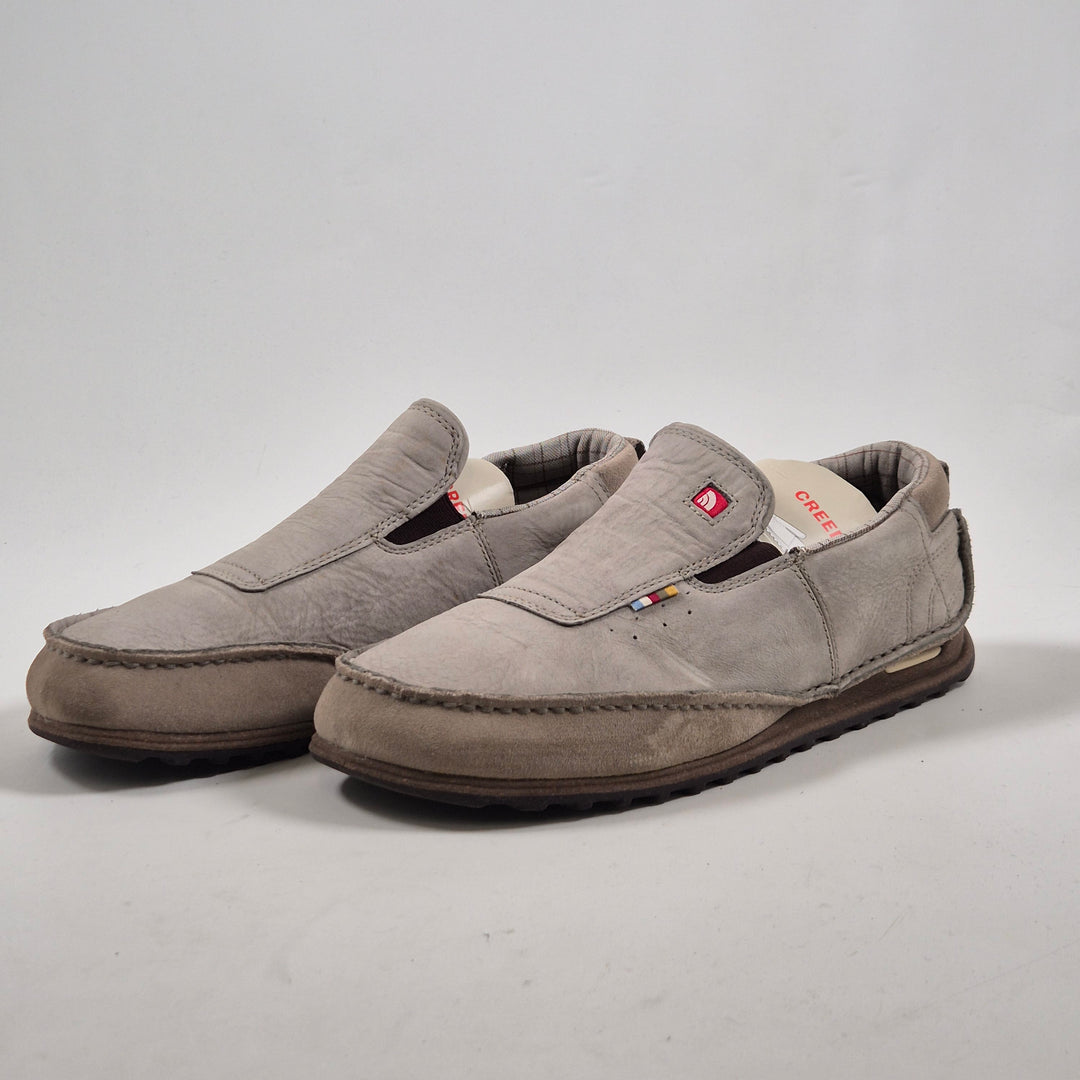 Stilrena grå herrskor från Cree, textil