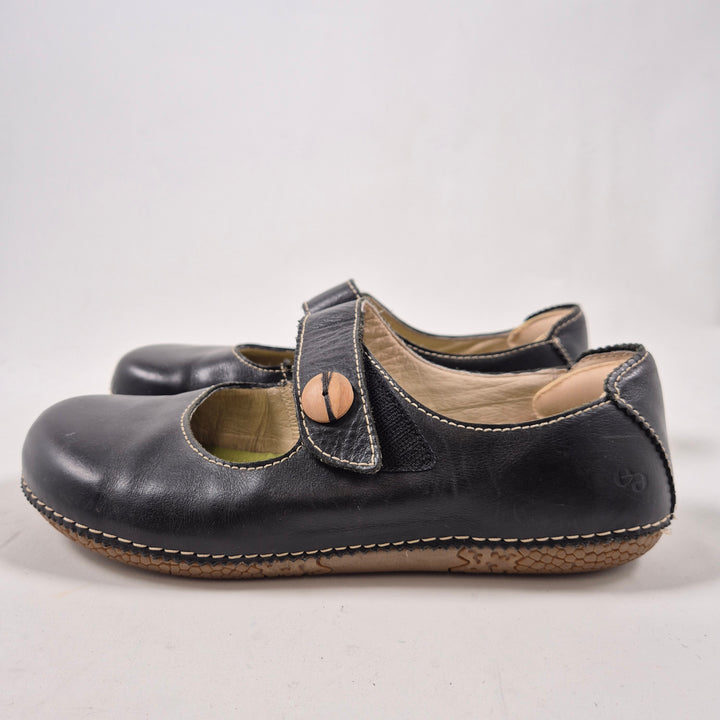 Eleganta svarta läderskor från Green Comfort