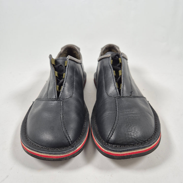 MRAK eleganta herrskor i svart läder storlek 43