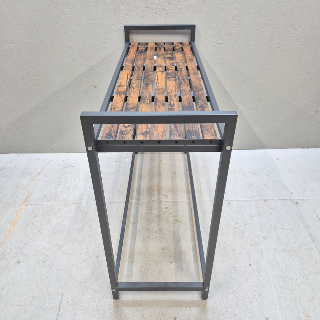 Industriellt sidobord i metall och trä