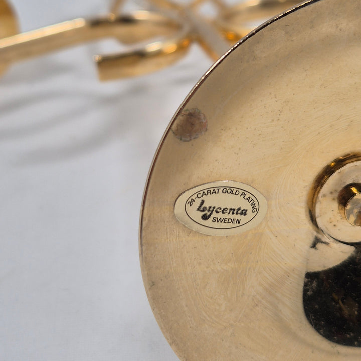 Elegant retro ljusstake i guldplätering från Lycenta