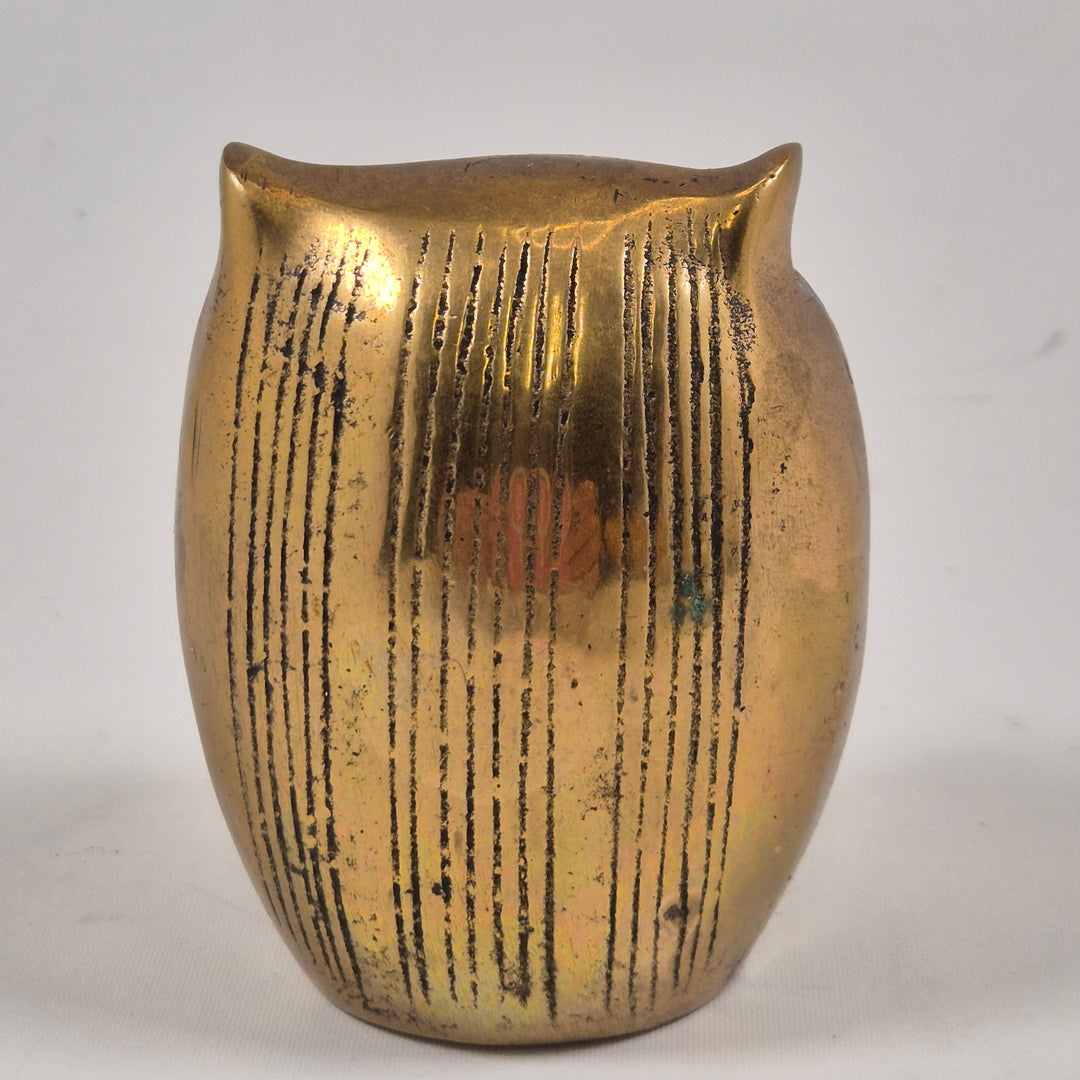 Dekorativ uggla i metall – Retro stil med antik finish