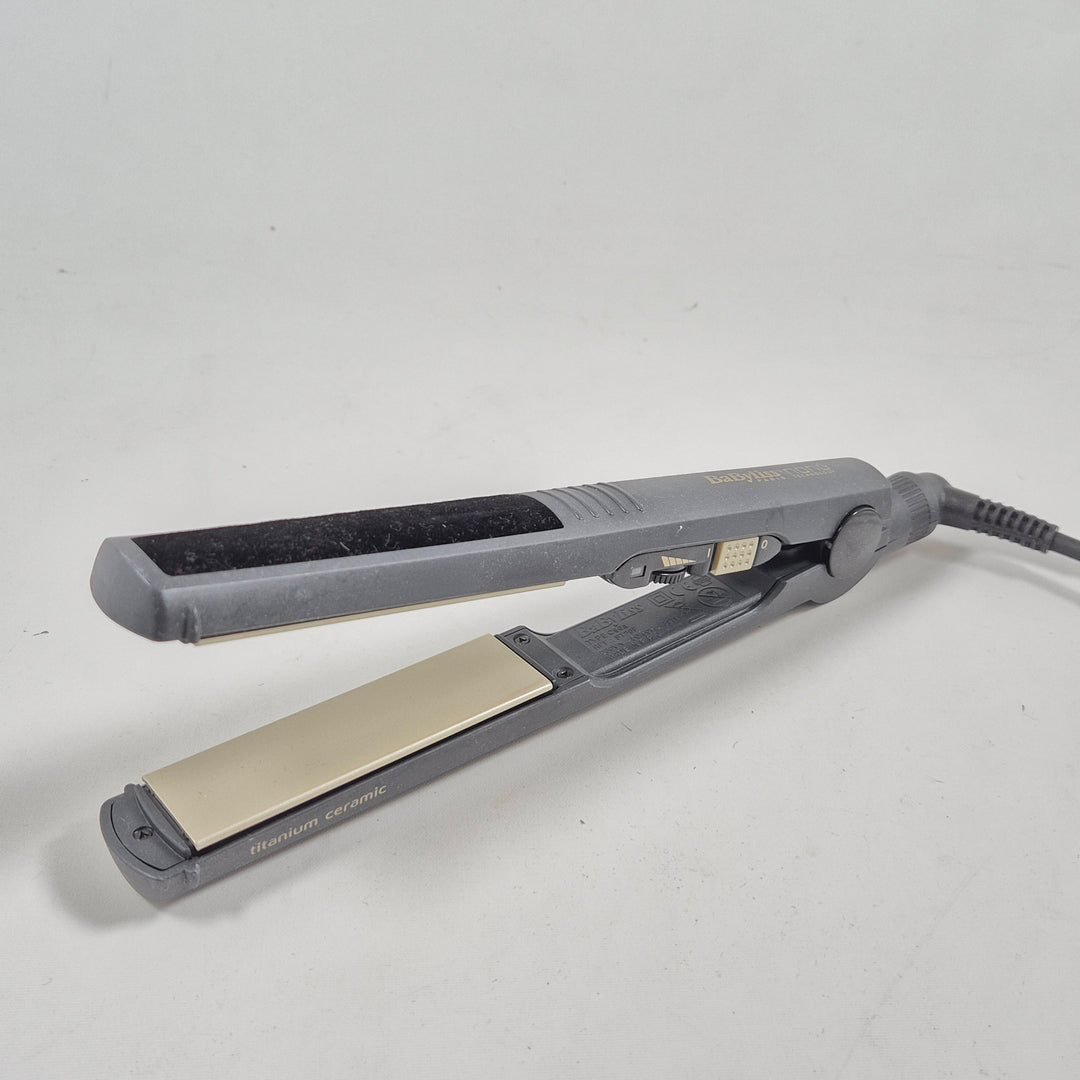 BaByliss Elegant Plattång i Titan-Keramik