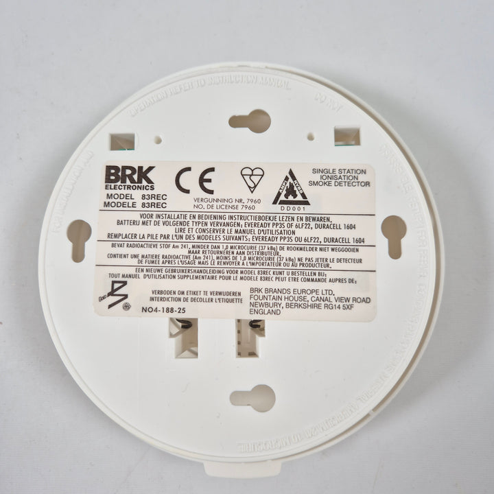 Smidig BRK Electronics rökdetektor i plast