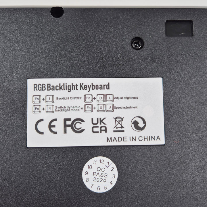 Elegant modernt RGB bakgrundsbelyst tangentbord