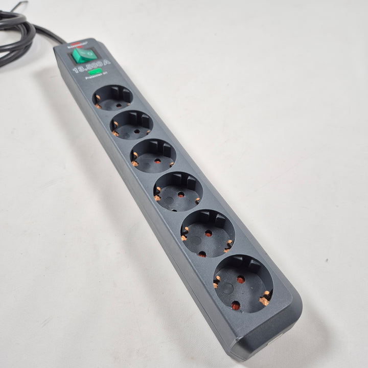 Brennenstuhl grenkontakt 8-vägs grå hållbar