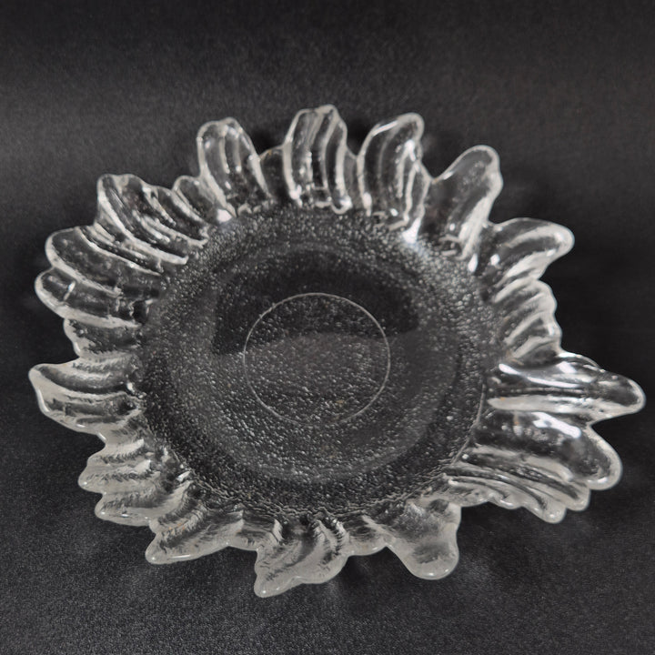 Unik Glasvas med Solrosmotif i Gott Skick