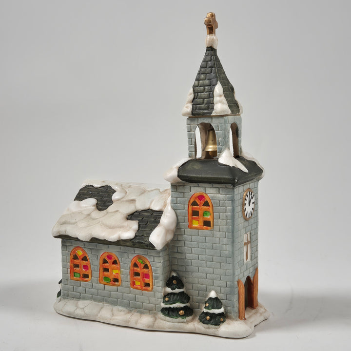 Retro keramikkyrka för juldekorationer