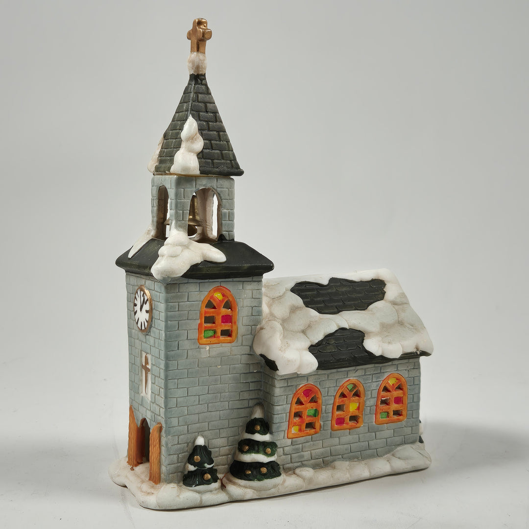 Retro keramikkyrka för juldekorationer