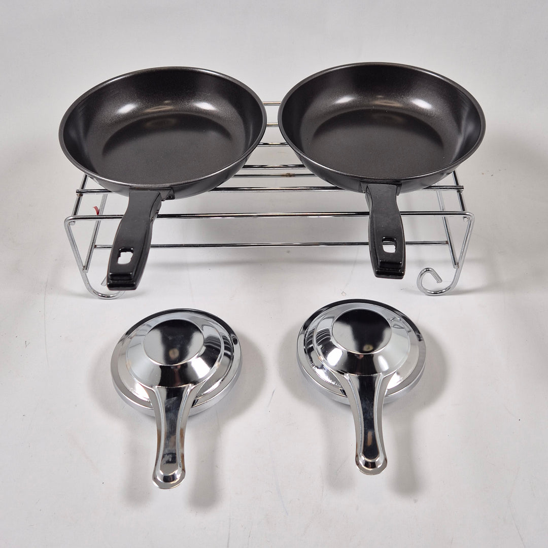 Mini stekpannor set med värmeställ – Serveringsset i rostfritt stål