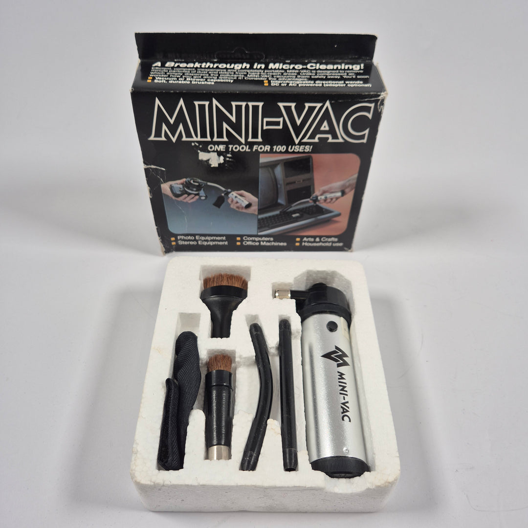 Retro Mini-Vac Elektroniktillbehör i Plast och Metall