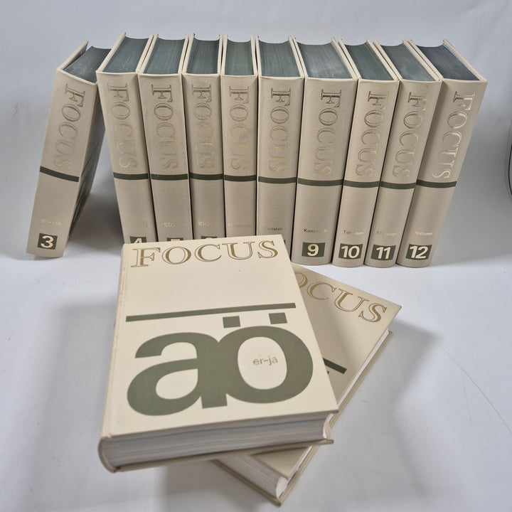 Focus Encyklopediserie Tolv Volymer Retro