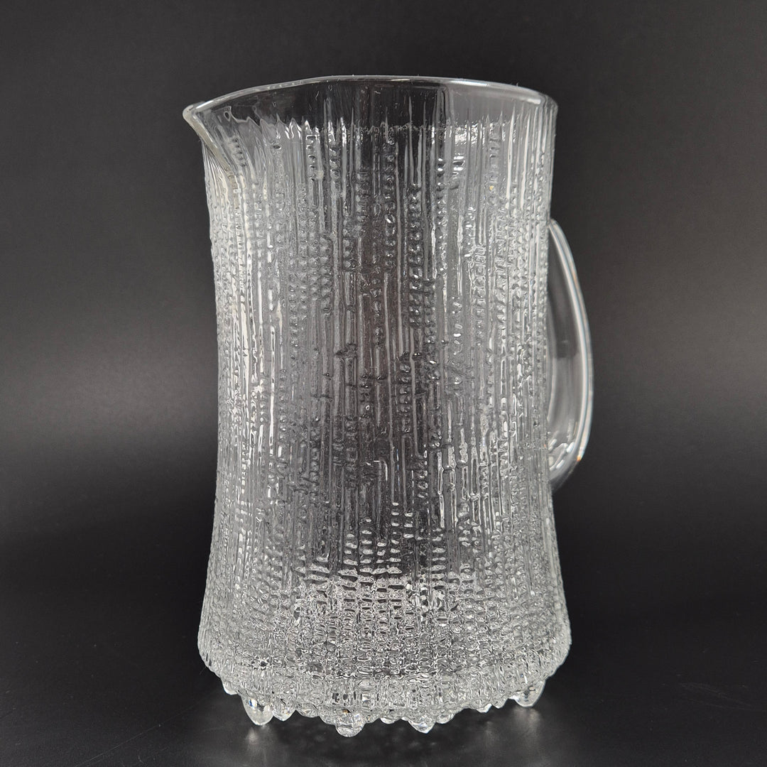 Retro karaff i pressat glas med struktur