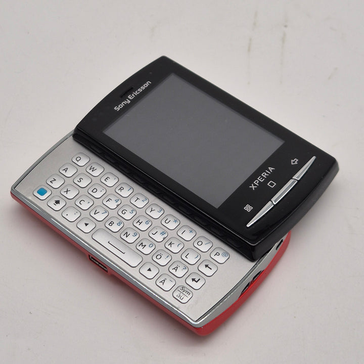 Retro Sony Ericsson Xperia svart röd smartphone