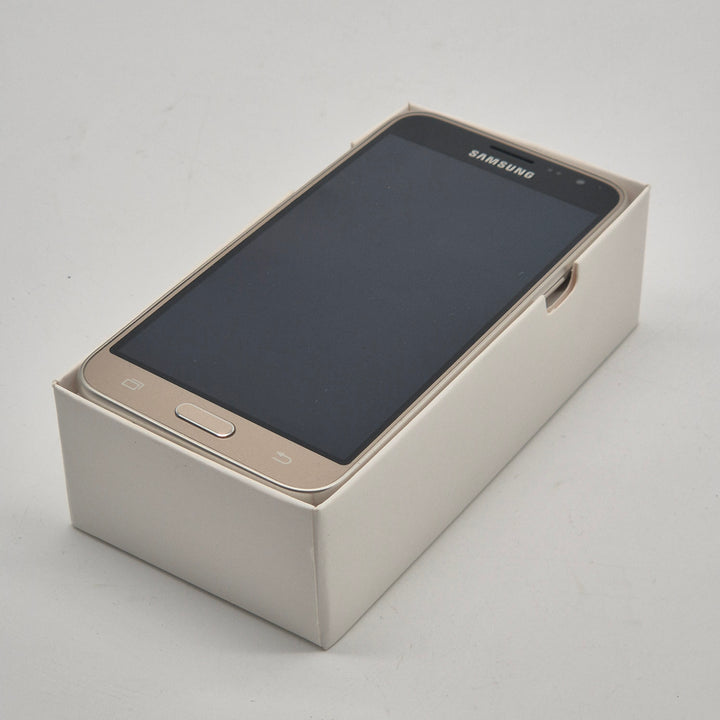 Samsung Galaxy J3 guld begagnad smartphone