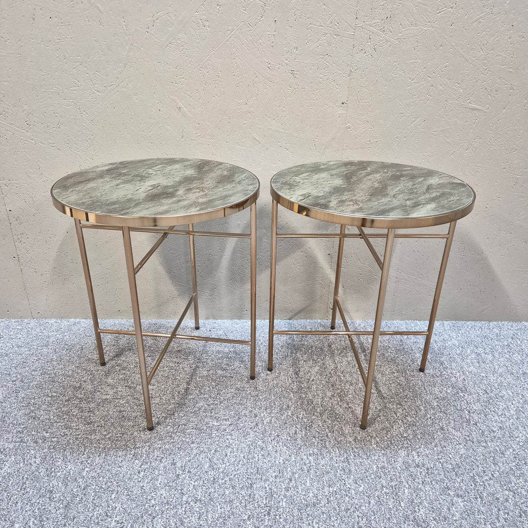 Eleganta runda sidobord 2‑pack marmorlook