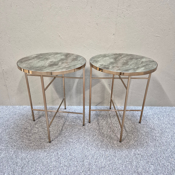 Eleganta runda sidobord 2‑pack marmorlook