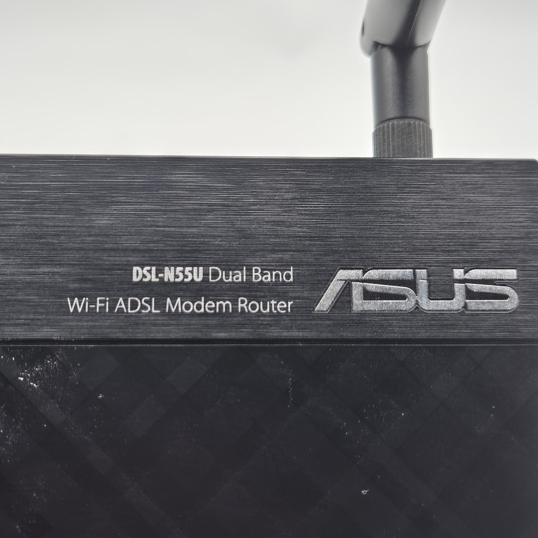 ASUS DSL‑N55U dual band ADSL WiFi-router
