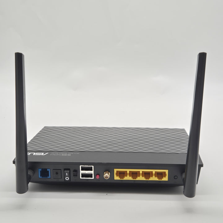 ASUS DSL‑N55U dual band ADSL WiFi-router