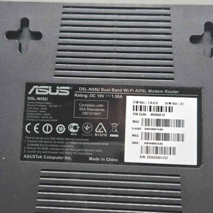 ASUS DSL‑N55U dual band ADSL WiFi-router