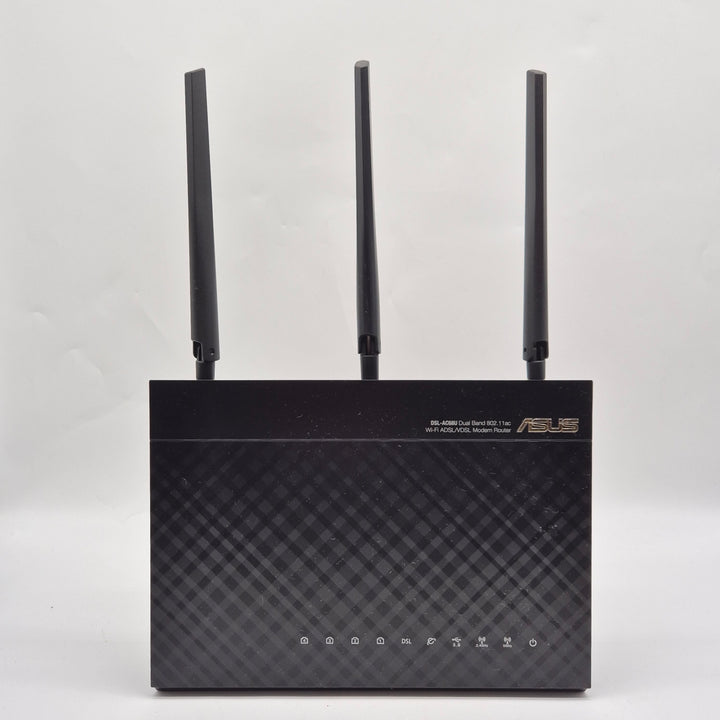 Asus DSL-AC68U dual band modemrouter begagnad