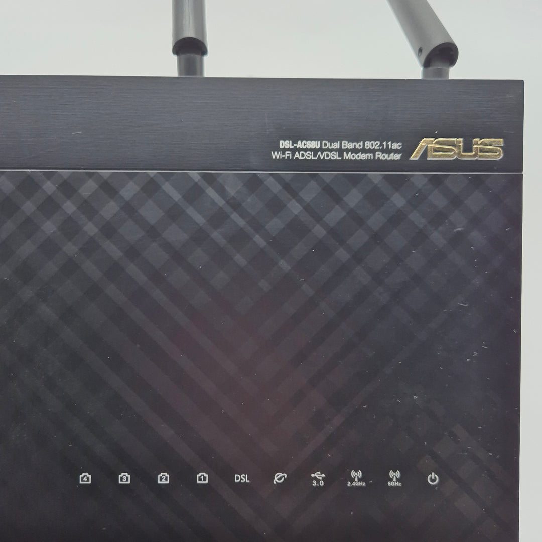 Asus DSL-AC68U dual band modemrouter begagnad