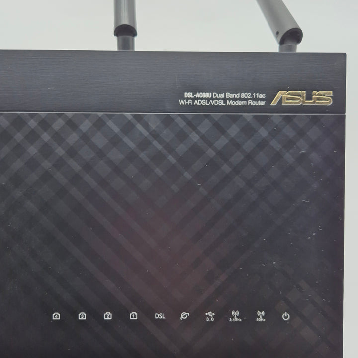 Asus DSL-AC68U dual band modemrouter begagnad