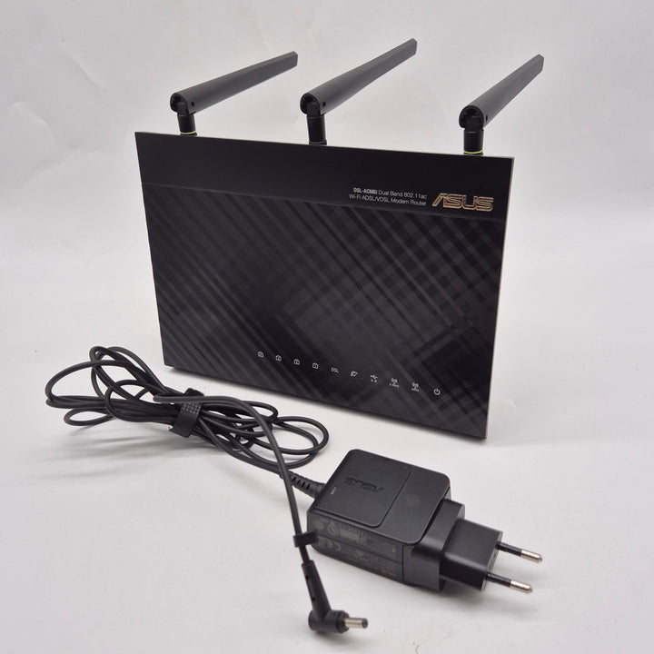 Asus DSL-AC68U dual band modemrouter begagnad