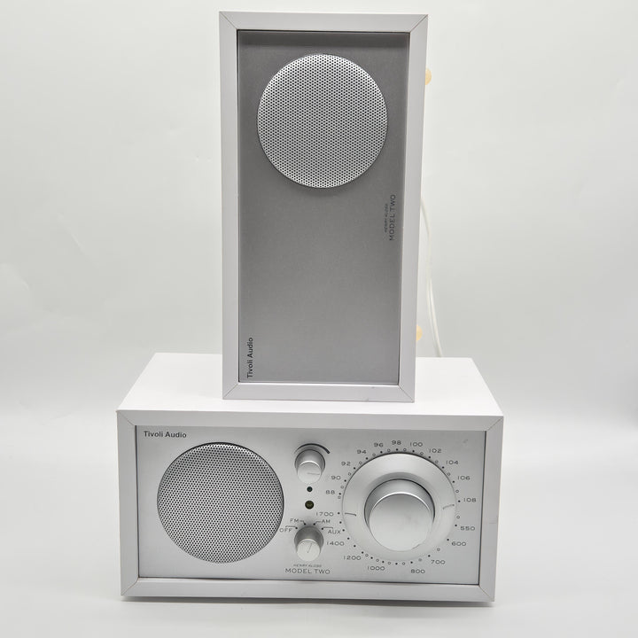 Tivoli Audio Model Two stilrent stereosystem trä