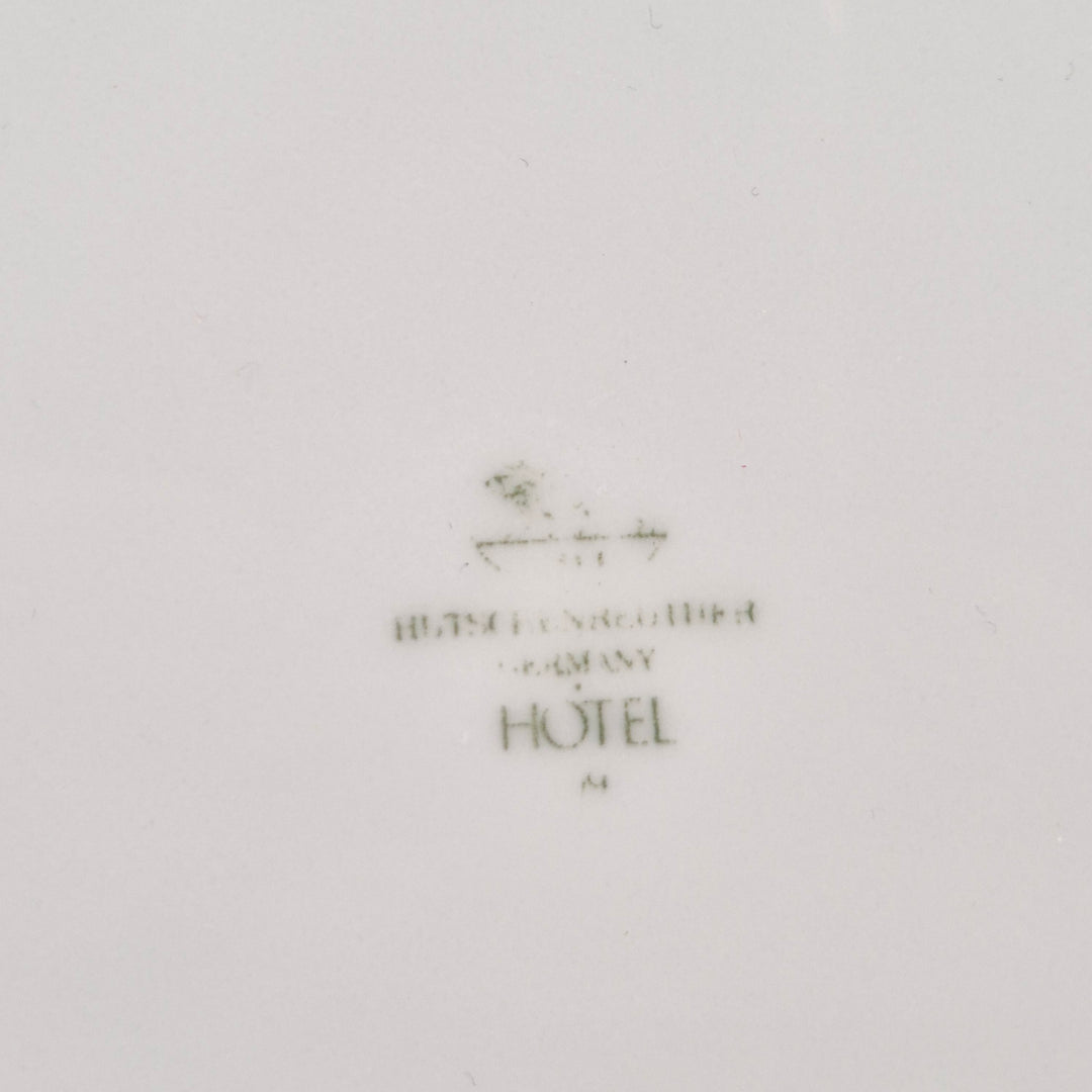 Hutschenreuther porslinstallrik antikt porträtt guld 2000