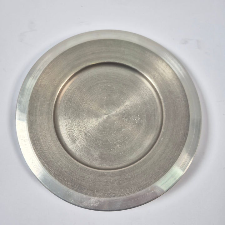 Retro serveringsset i matt silverfärgad metall