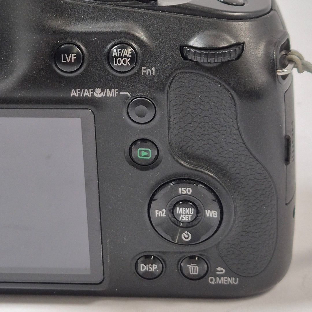 Panasonic Lumix systemkompakt med zoomobjektiv