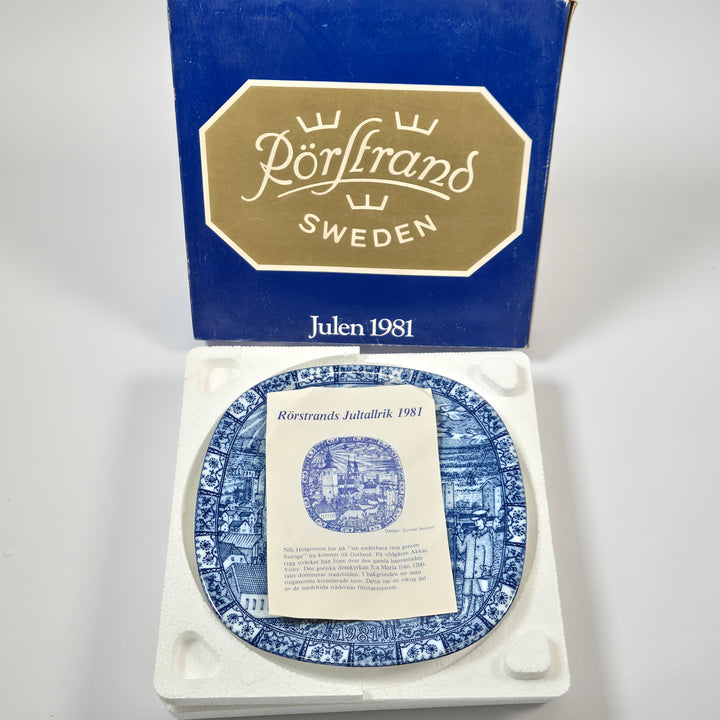 Rörstrand retro jul s⁠a⁠m⁠l⁠a⁠r⁠t⁠a⁠l⁠l⁠r⁠i⁠k blåvitt porslin 1981